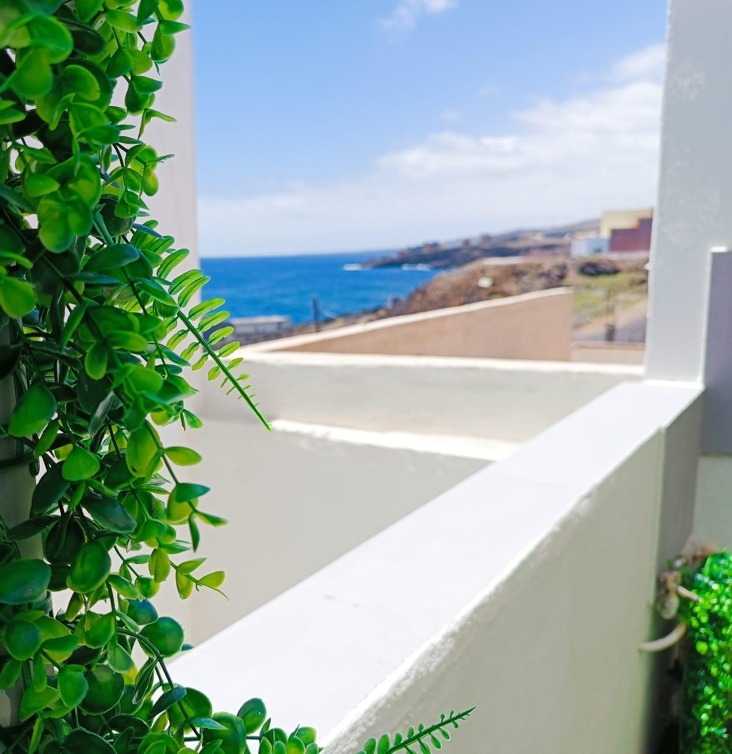 Avec Terrasse Et Vue Appartement *