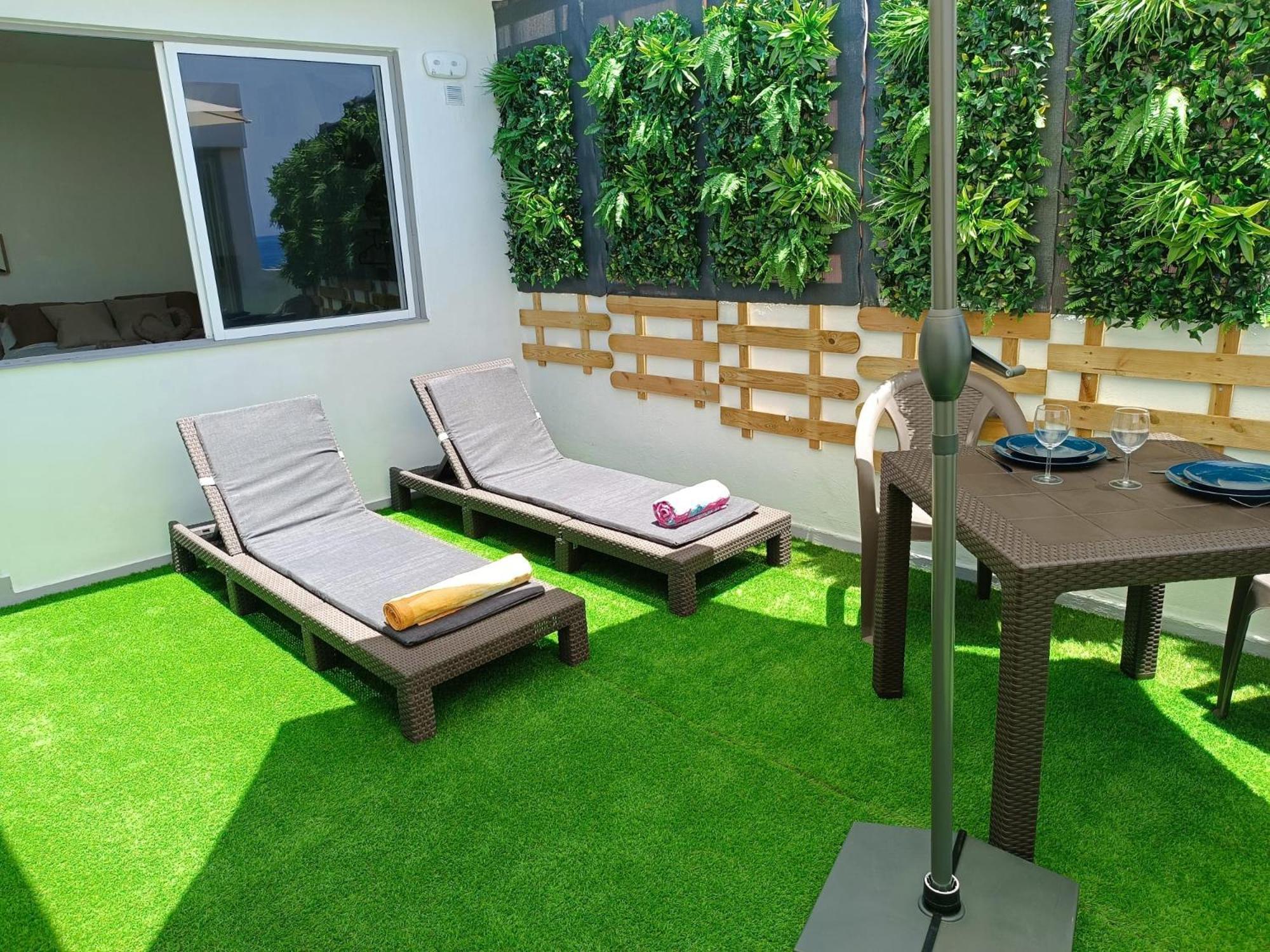 Avec Terrasse Et Vue Appartement *